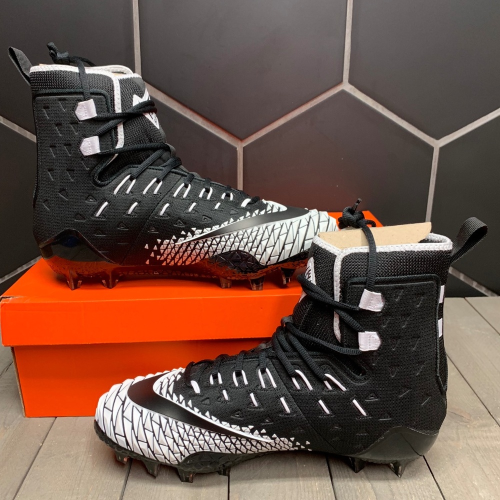 Nike Force Savage Elite TD Black White Cleats - Picture 2 of 6